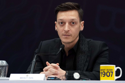 Mesut Özil, hakkında çıkan iddialara yanıt verdi