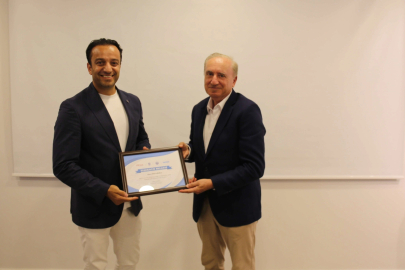 Yılın en iyi futbol akademisi Paris Saint-Germain Academy