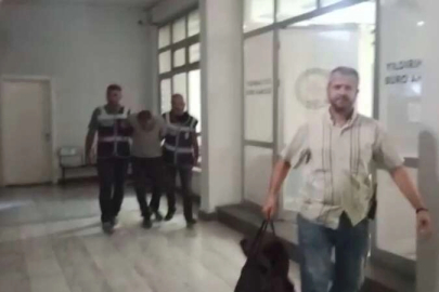 Bursa'da uyuşturucu servisi yapan motokurye kıskıvrak yakalandı