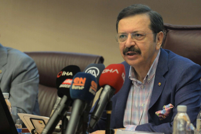 TOBB Başkanı Hisarcıklıoğlu: “İş dünyamızın güçlü iletişimi pandemiden daha az etkilenmemizi sağladı”