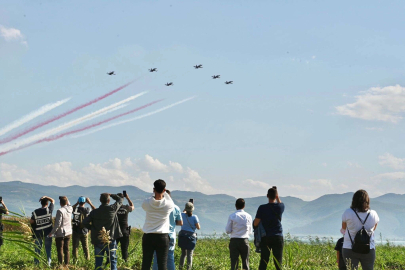 Türk Yıldızları Bursa'da nefes kesti