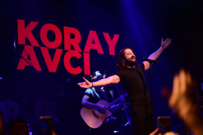 Koray Avcı Bursa'da esti geçti