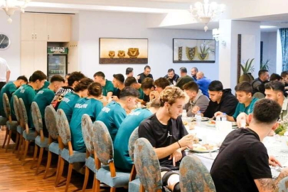 Bursaspor’da moral yemeği organize edildi