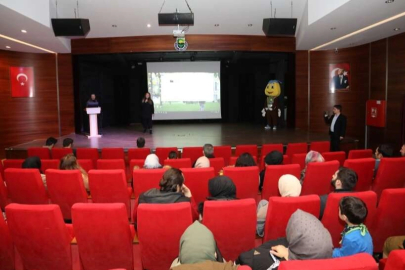 Temizlik hareketi eğiticilerin eğitimi ile başladı