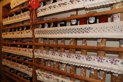 Üreten kadınlar Bursa Büyükşehir'le güçleniyor