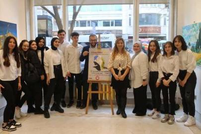 Bursa'da Halkla İlişkiler öğrencilerinden şiddete tepki