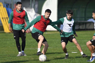 Bursaspor dar alanda çift kale maç yaptı