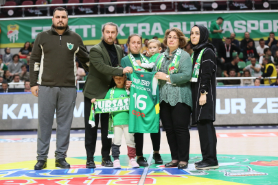 Frutti Extra Bursaspor, Onur Zerey'i unutmadı