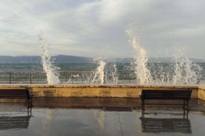 Marmara Denizi'nde fırtına uyarısı