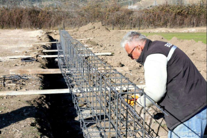 Gürsu Kazıklıköy Mahallesi'ne futbol sahası