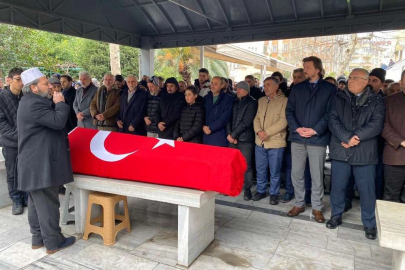 Deprem bölgesine giderken hayatını kaybeden Hüseyin Hamarat son yolculuğa uğurlandı