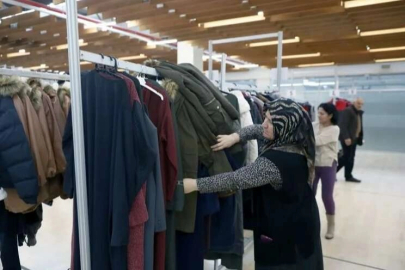 Bursa'da depremzedelere özel mağaza