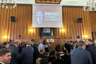 İYİ Parti Grup Toplantısı öncesi Sinan Ateş Anıldı