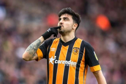İngiltere'de 8 gollü çılgın maç! Ozan Tufan yaptıklarıyla ağızları açık bıraktı