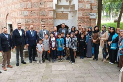 Fatih Sultan Mehmed'in annesi Hüma Hatun dualarla yad edildi