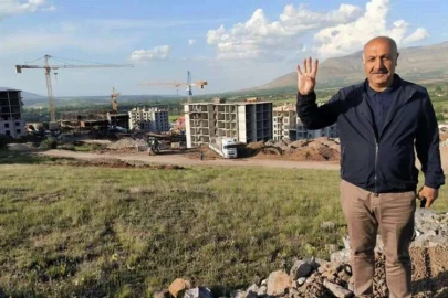 Deprem bölgesindeki konut çalışmaları tam gaz.