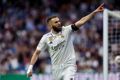 Benzema Real Madrid'den Ayrılıyor