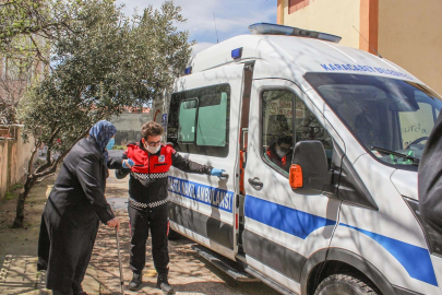 Hasta nakil aracı ile ihtiyaç sahiplerine kesintisiz hizmet