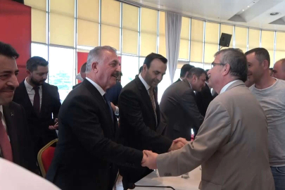 MHP Bursa İl Başkanlığı, bayramlaşmada bir araya geldi.