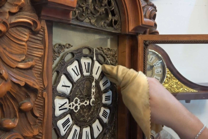 154 yıldır çalışan antika eser Tarihi Kapalıçarşı'da