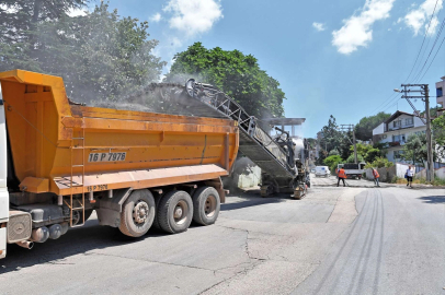 Osmangazi Belediyesi'nden  28 bin ton asfalt çalışması