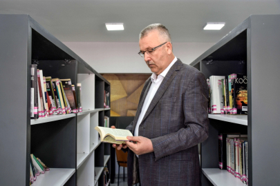 Karacabey İlçe Kütüphanesi taşındı
