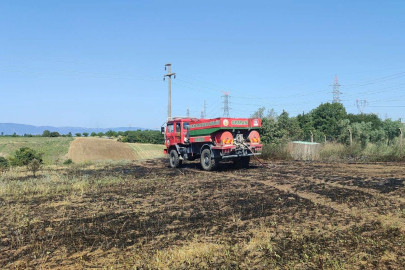 Tarla yangını büyümeden söndürüldü