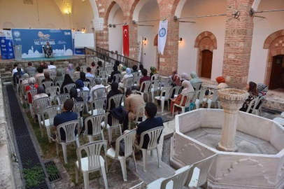 Yıldırım Medresesi'nde yaz dönemi