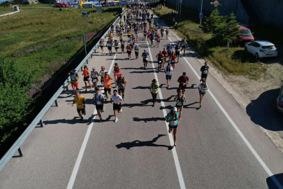 Uludağ'da 2 bin 200 koşucu, unutulmaz ‘Ultra Trail’ heyecanı yaşadı