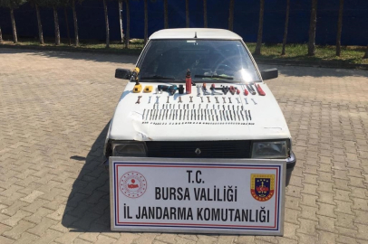 Bursa'da trafik levhası çalan hırsızlar tutuklandı