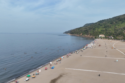 Bursa’nın ‘Mavi Bayrak’lı plajına sonbaharda da ilgi var