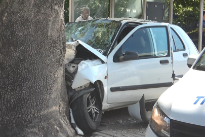 Otobüs durağındaki kazada ağır yaralanan kadın hayatını kaybetti