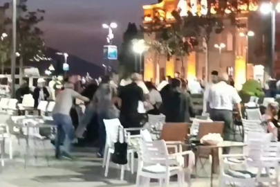 Kılıçlı sokak kavgasında korku dolu anlar yaşandı