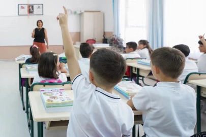 MEB açıkladı! Okullarda sınavlar ertelendi
