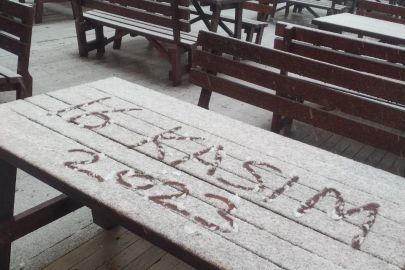 Uludağ’a senenin ilk karı yağdı