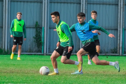 Bursaspor 1461 Trabzon maçı hazırlıklarını sürdürüyor