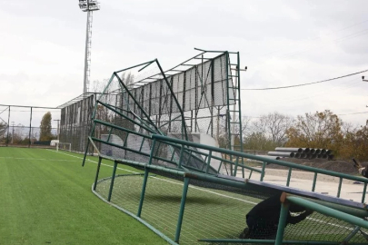 İnegöl Cerrah sahasındaki hasar tabelalardan