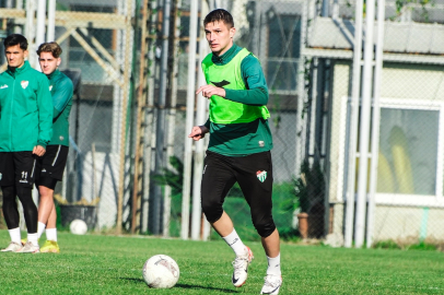 Bursaspor idman sonrası kampa girdi