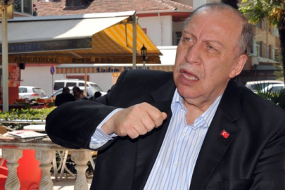 Eski Bakan Yaşar Okuyan hayatını kaybetti!