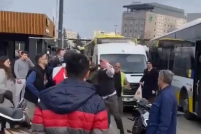 Bursa'da halk otobüsü ile motosiklet sürücüsü birbirine girdi