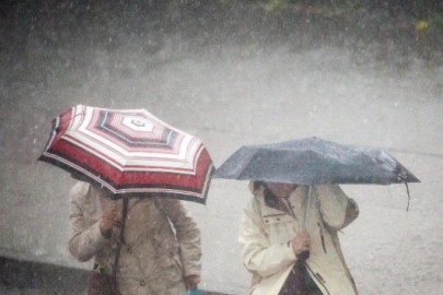 Marmara ve Ege'ye kuvvetli yağış uyarısı!