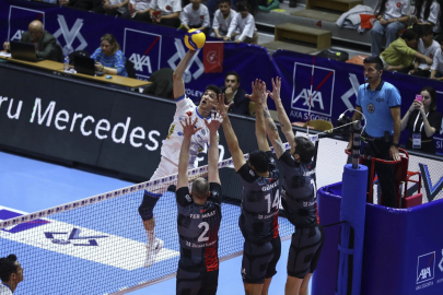 KUPADA FİNALIN ADI ARKAS - HALKBANK