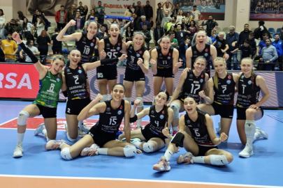 NİLÜFER’DEN BAYRAM ŞEKERİ 3-0