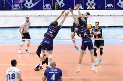 BÜYÜKŞEHİR TESLİM OLDU: 3-1