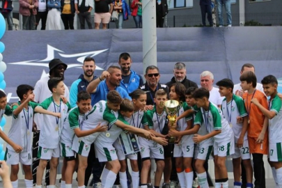 BURSASPOR U12 ŞAMPİYON