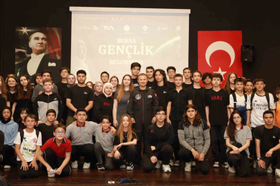 Gezeravcı, Bursa’da öğrencilerle buluştu