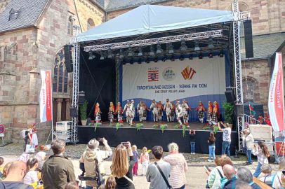 Almanya Hessentag’da Osmangazi rüzgarı