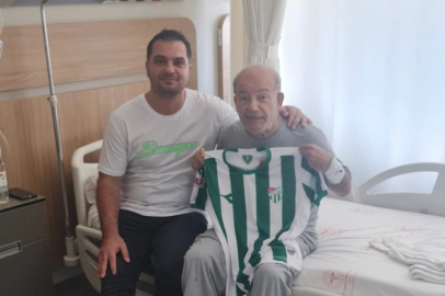 Duayen Gazeteci Cemal Ekentok'a Bursaspor'dan ziyaret