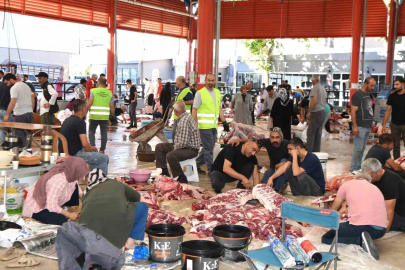 Osmangazi’de kurbanlıklar hijyenik ortamlarda kesildi