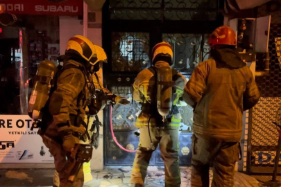 Bursa’da bir iş merkezinde yangın paniği